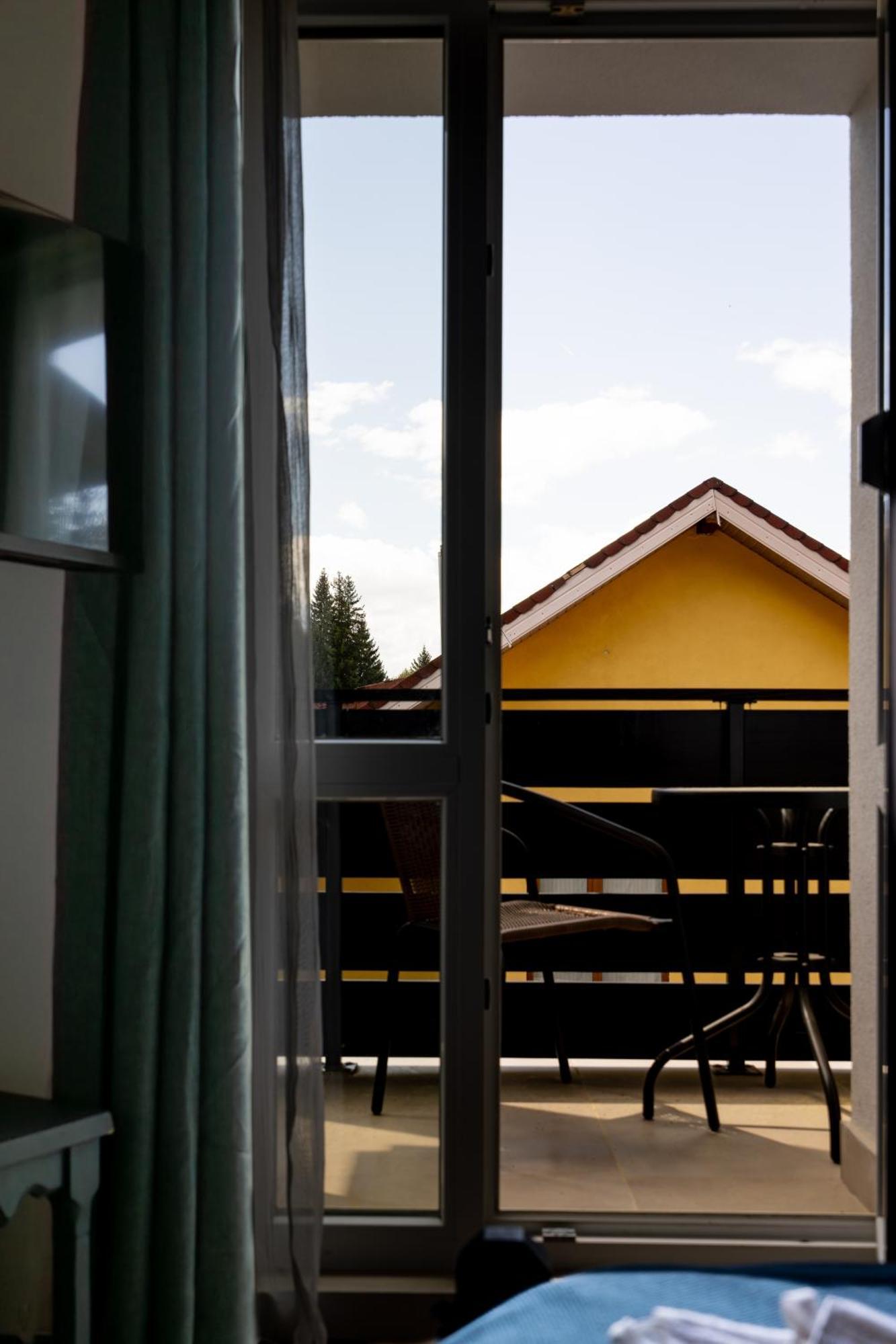 Dinvis Apartments Poiana Brasov Exteriör bild